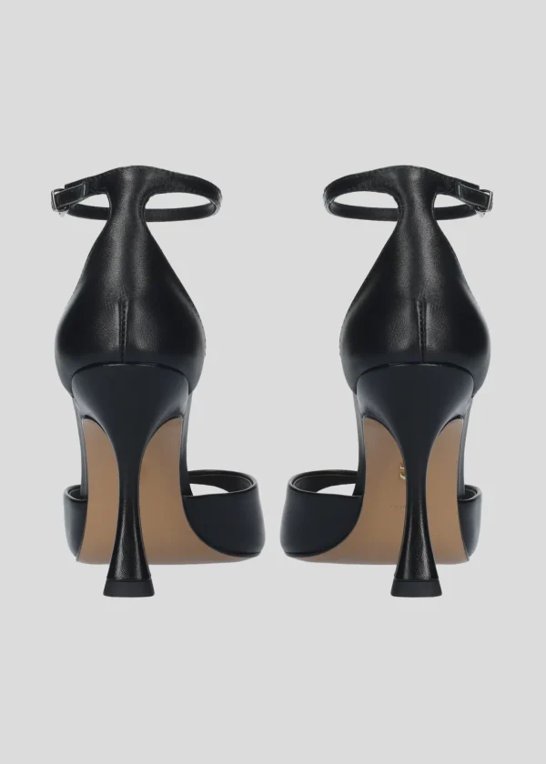 KUMALA HEEL SANDAL