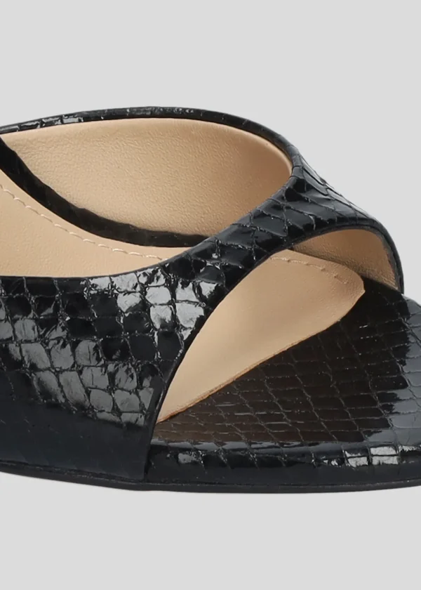 KUMALA SANDAL 95