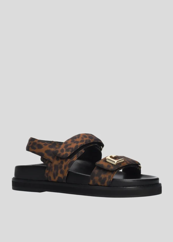LOLA FLATS